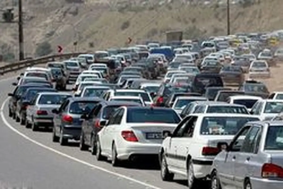 ترافیک سنگین در جاده‌های هراز و چالوس
