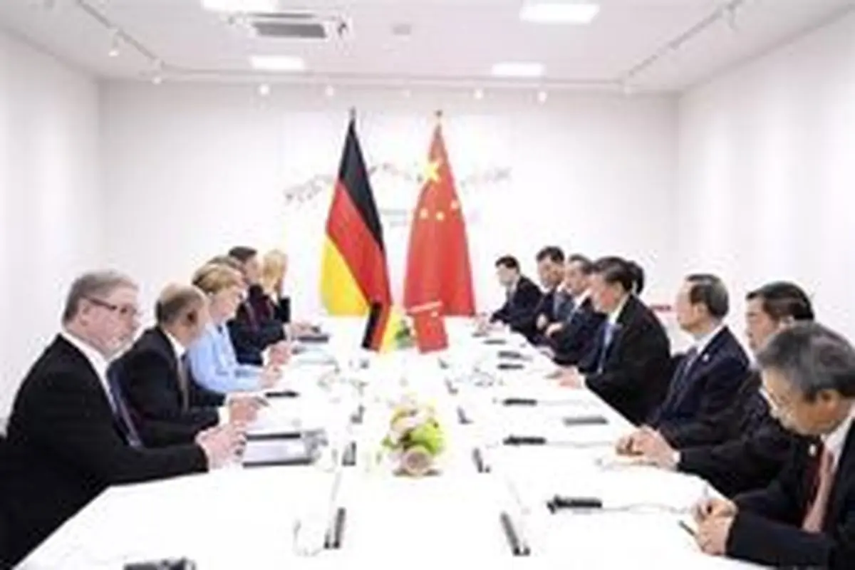 رهبران چین و آلمان: پرونده هسته‌ای ایران به صورت مسالمت آمیز حل شود