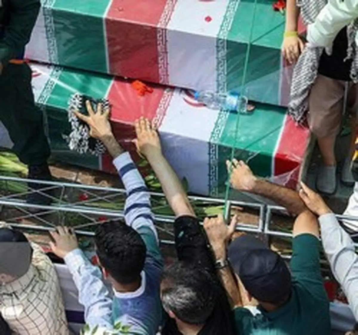 دو شهید گمنام در منطقه چیتگر تهران تشییع می‌شوند