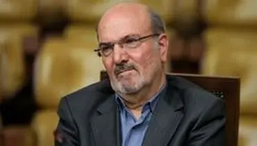 ماشین‌های فرسوده در واحد علوم تحقیقات دانشگاه آزاد همچنان در حال رفت و آمد است