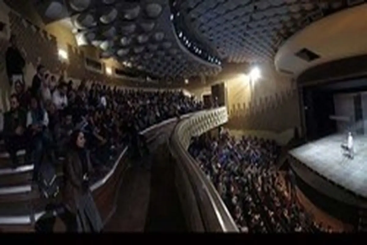 مرمت تالار اصلی تئاتر شهر شهریور تمام می‌شود