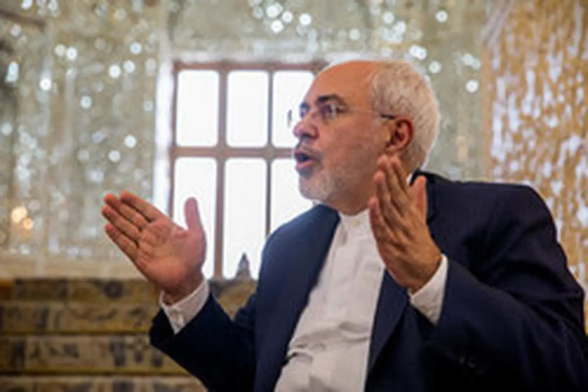 ظریف: مهر ورود و خروج در فرودگاه‌های کشور ثبت نمی‌شود