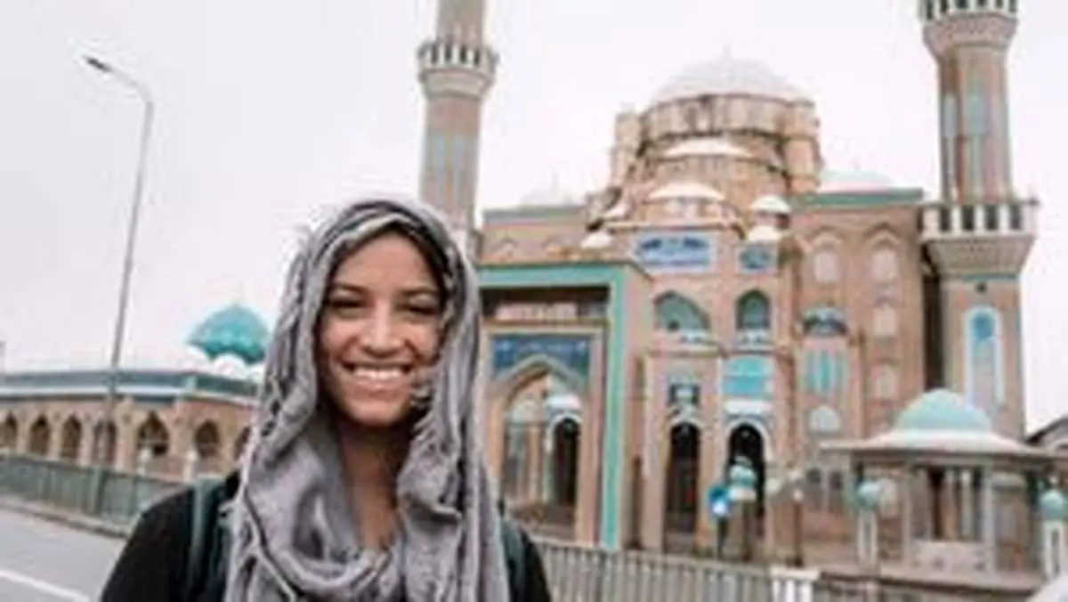 یک دختر ۲۱ ساله آمریکایی ادعا میکند به ۱۹۶ کشور جهان سفر کرده