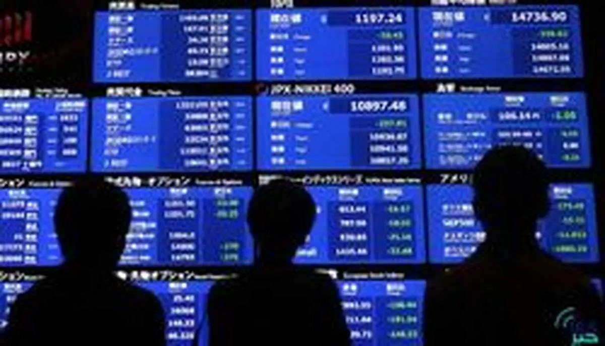وال‌استریت از رکوردها پایین آمد