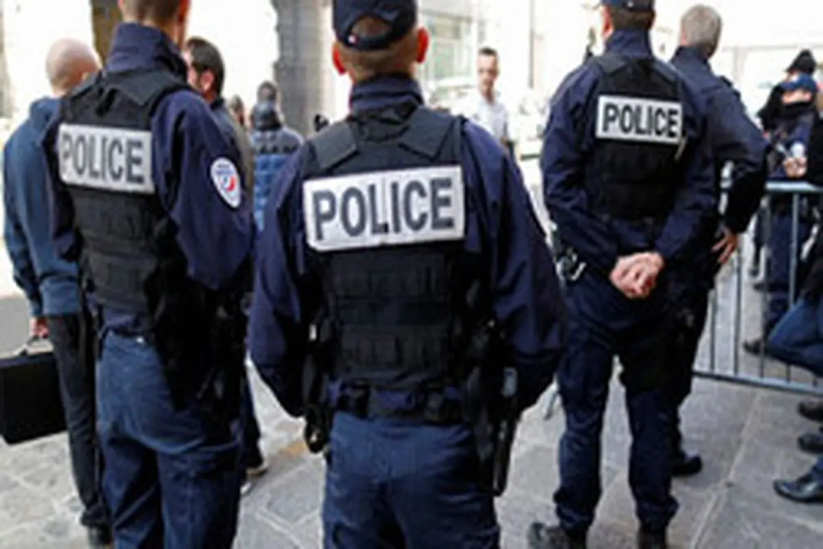 خودکشی ۲ پلیس دیگر در فرانسه