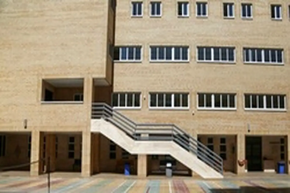 پلمب دو مدرسه دولتی در تهران