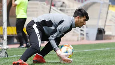 بیرانوند: با پرسپولیس قرارداد دارم