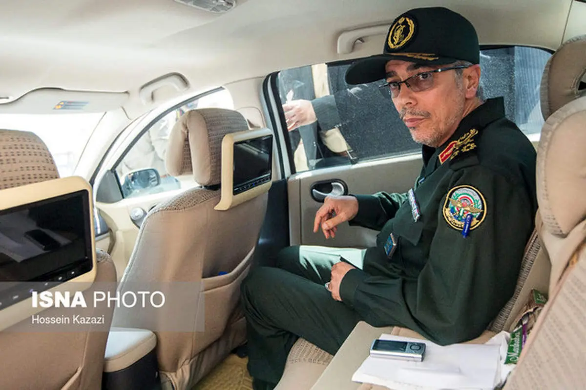 رئیس ستاد کل نیروهای مسلح با تولیت آستان قدس رضوی دیدار کرد