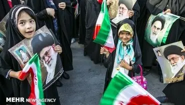 دشمنان حجاب بانوان ایرانی را نشانه گرفته‌اند / باید هوشیار بود