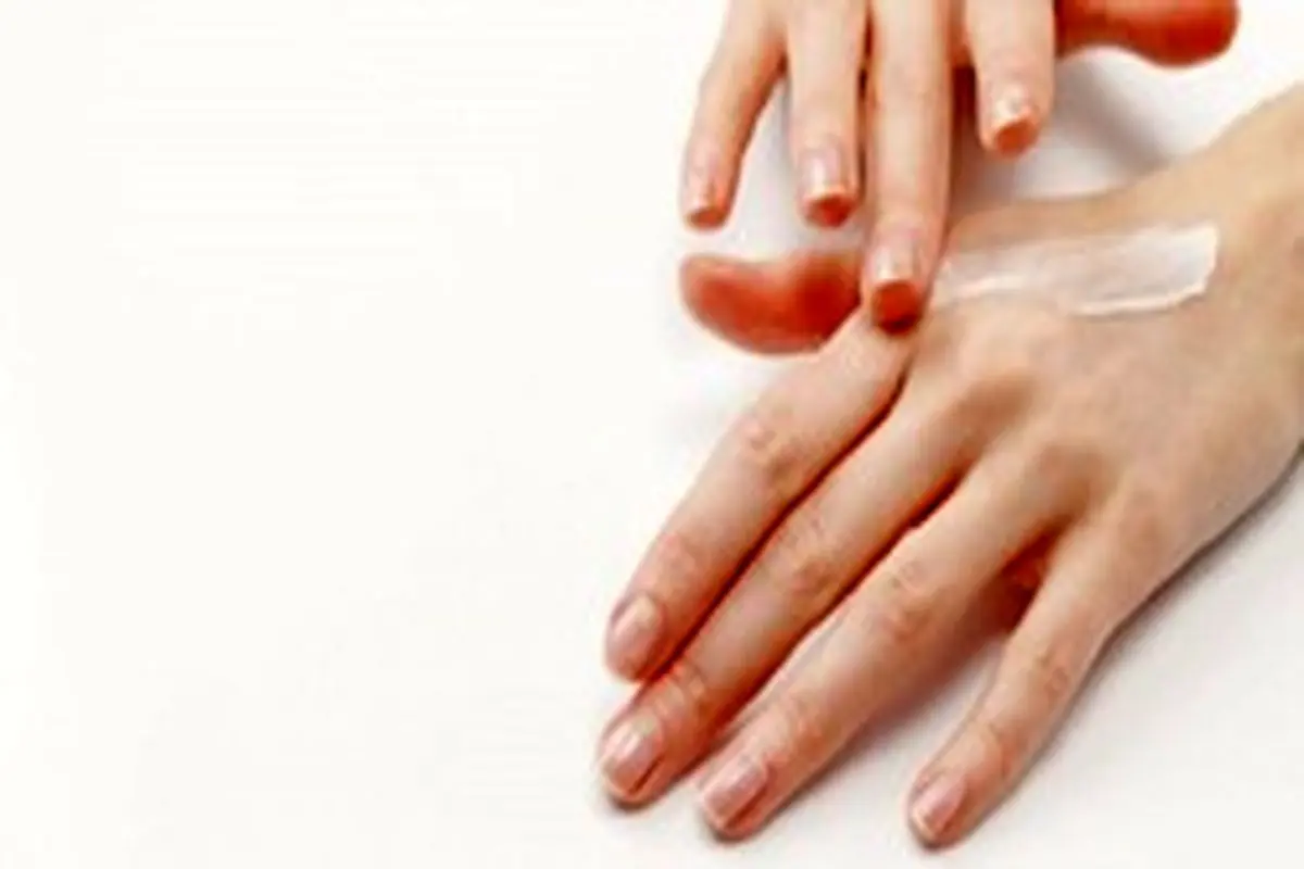 سفید کردن پوست دست با ۳ محلول خانگی