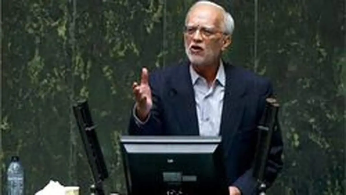 هاشم زائی: باید پیشنهاد بازنگری قانون اساسی را جدی گرفت