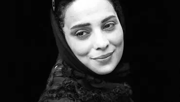 عکس سیاه سفیدطور روشنک عجمیان