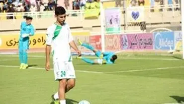 پرسپوليس با بازيكن در آستانه محروميت قرارداد امضا می كند؟