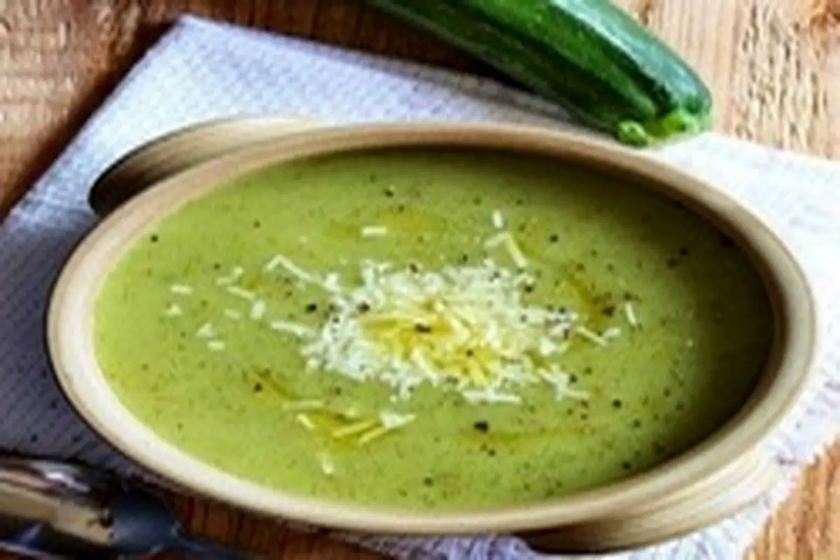 طرز تهیه سوپ کاهو به عنوان متفاوت‌ترین وجدیدترین سوپ آموزشی