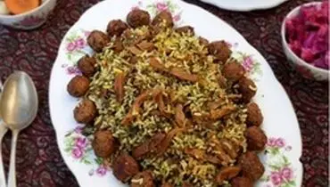 خوشمزه‌ترین طرز تهیه کلم پلو را یاد بگیرید