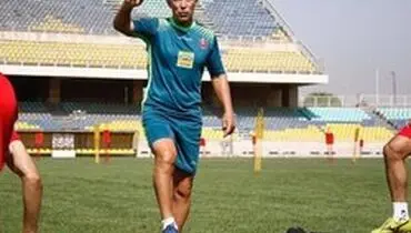 اختلاف کالدرون با مدیران پرسپولیس آغاز شد