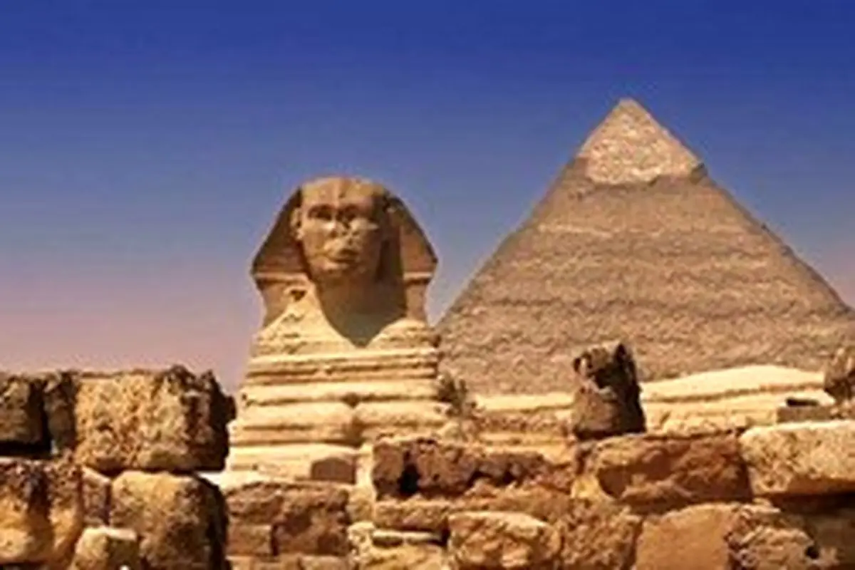 حراج سر فرعون ۹ ساله مصری در لندن +عکس
