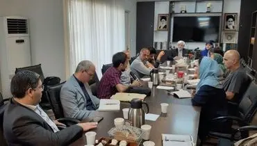انتقاد عارف از قانون‌گریزی برخی مسئولان