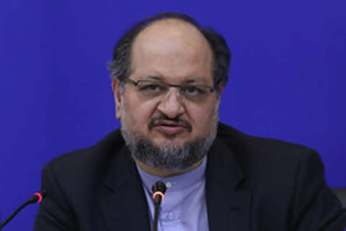 شریعتمداری اعلام کرد: میزان «حقوق» دریافتی وزراء