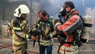 آتش سوزی گسترده در بازار گل امام رضا تهران