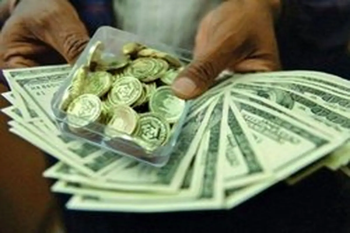 دلار و سکه با خودرو در سراشیبی