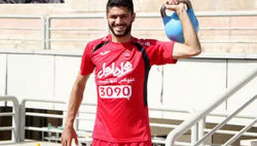 بازیکن مازاد پرسپولیس مدیرعامل باشگاه را تهدید کرد!