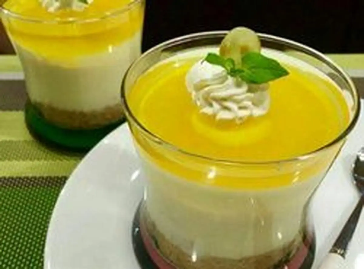 پارفه آناناس؛ دسری که حالتان را خوب میکند