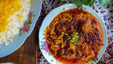 طرز پخت خورش خلال بادام کرمانشاهی