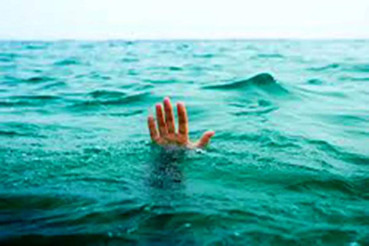 عوامل برگزاری مسابقات دانش آموزی کشور در دریا غرق شدند