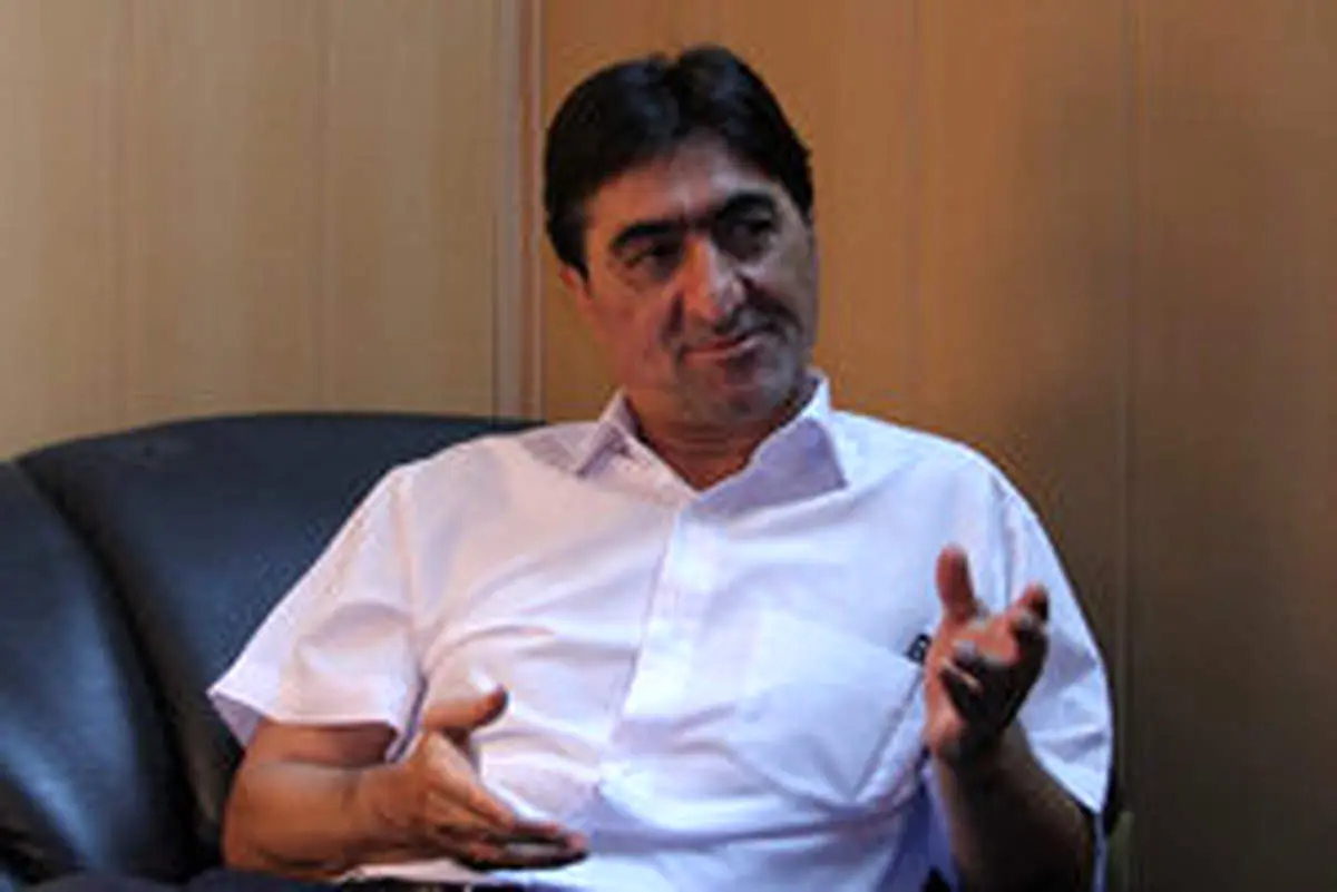 انتقاد ناصرمحمدخانی از خارجی جدید پرسپولیس