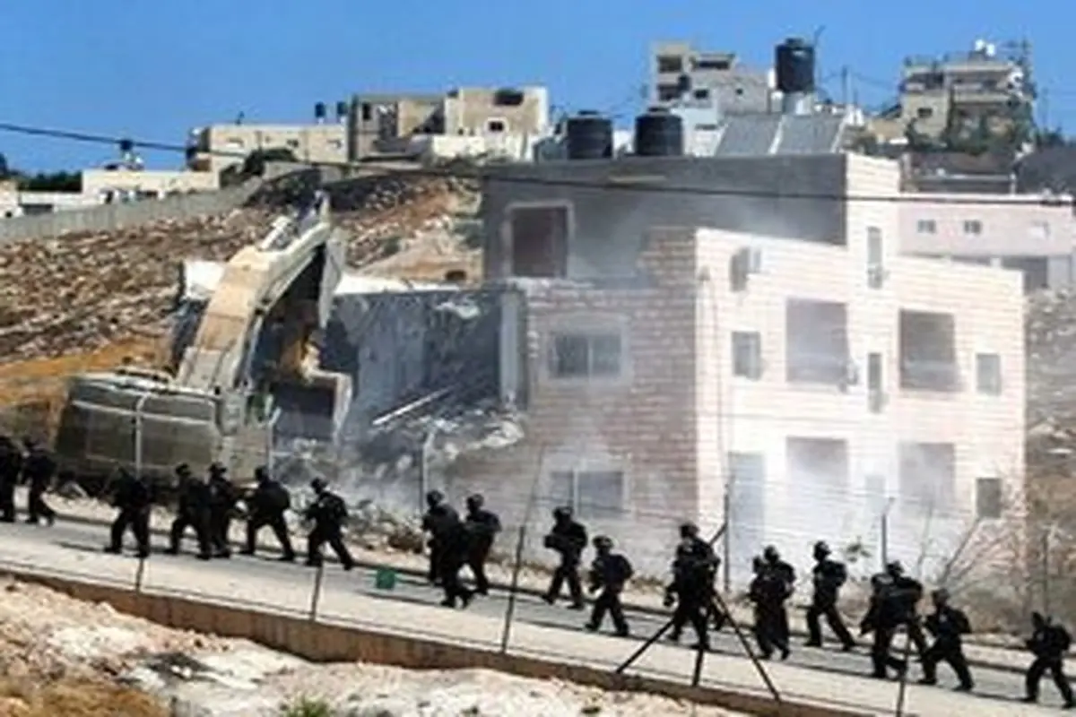 تخریب خانه فلسطینیان توسط صهیونیست‎ها + فیلم