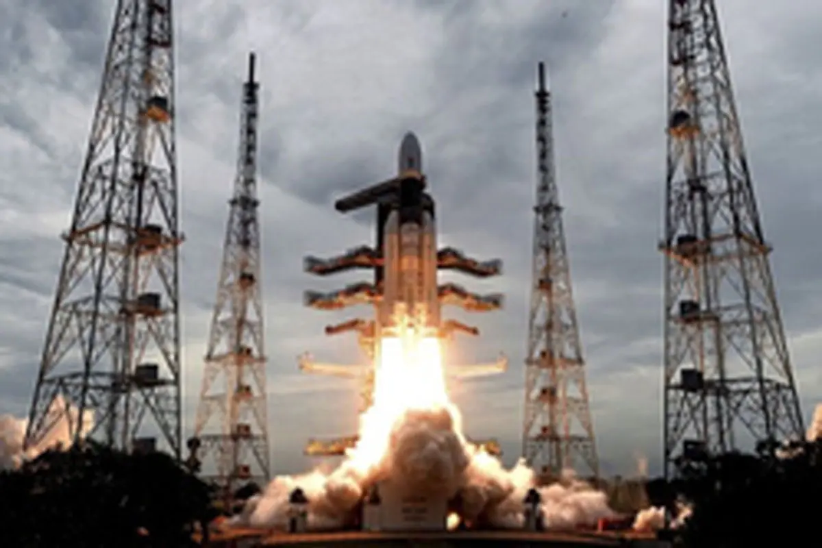 ارسال فضاپیمای هندی به ماه +عکس