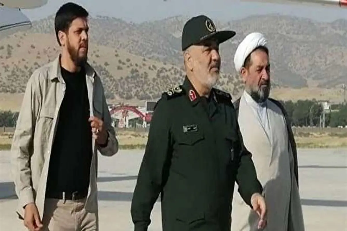 سردار سلامی: آمریکا فیلم اصابت و قطعات پهپاد ایرانی را نشان دهد
