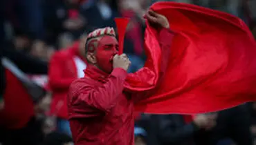 شعار تماشاگران پرسپولیس علیه مدیرعامل باشگاه