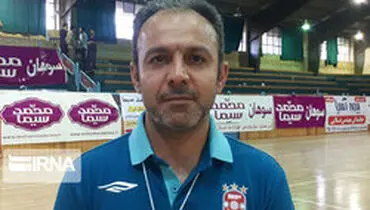 سرمربی گیتی پسند: علت اخراجم را نمی‌دانم