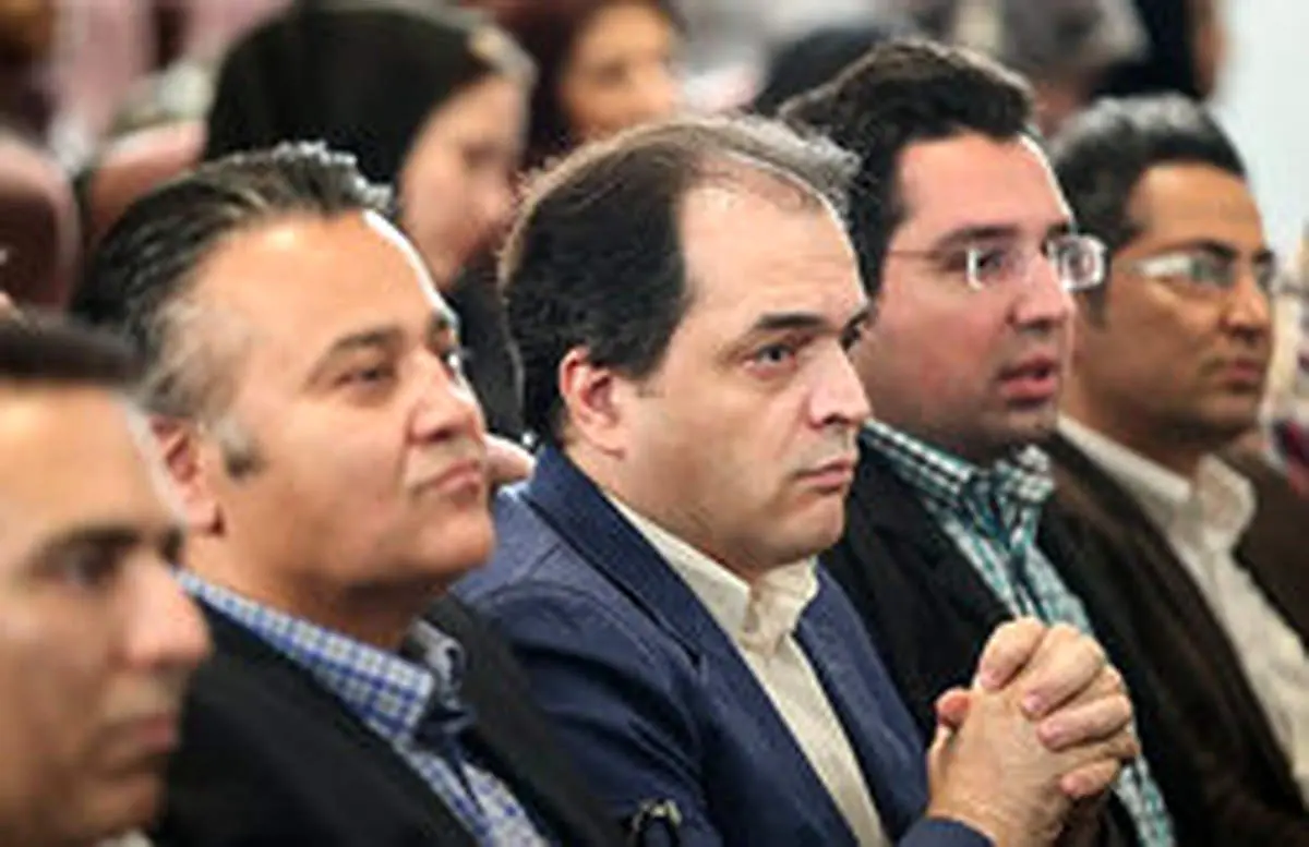 واکنش پیمان یوسفی به مهاجرت مزدک میرزایی