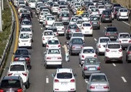 ترافیک سنگین در تهران؛ علت چیست؟