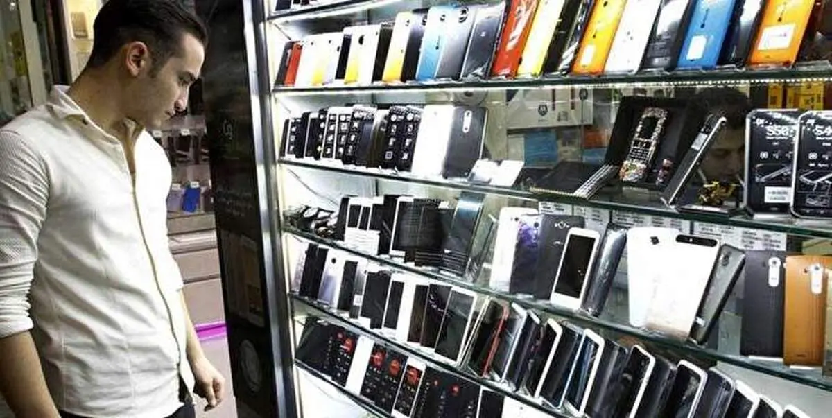 برنامه جدی وزارت ارتباطات برای تامین  و تولید گوشی ارزان‌قیمت
