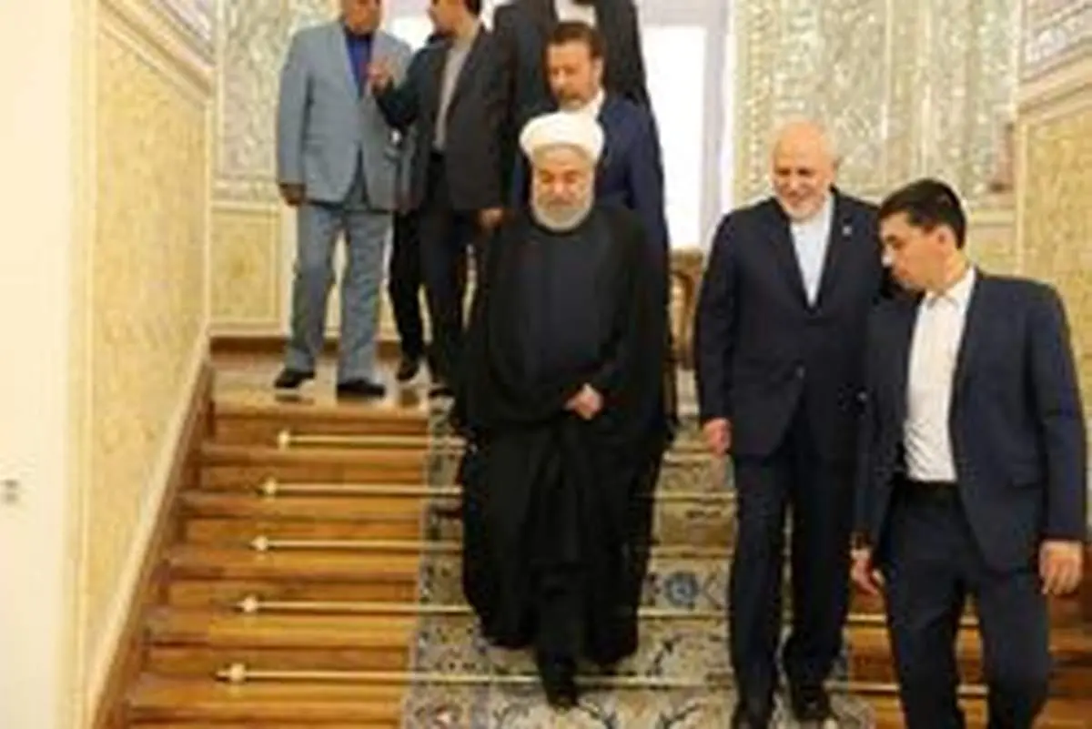وزیر خارجه نماینده کل ملت ایران است