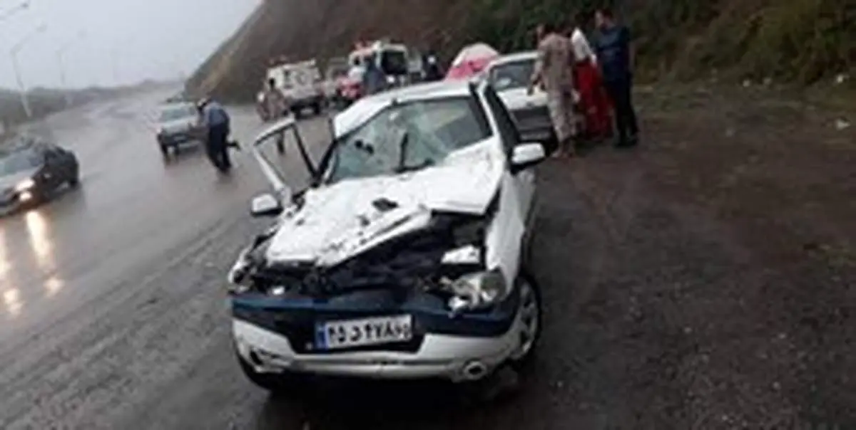 برخورد کامیون با پژو پنج مصدوم بهجا گذاشت