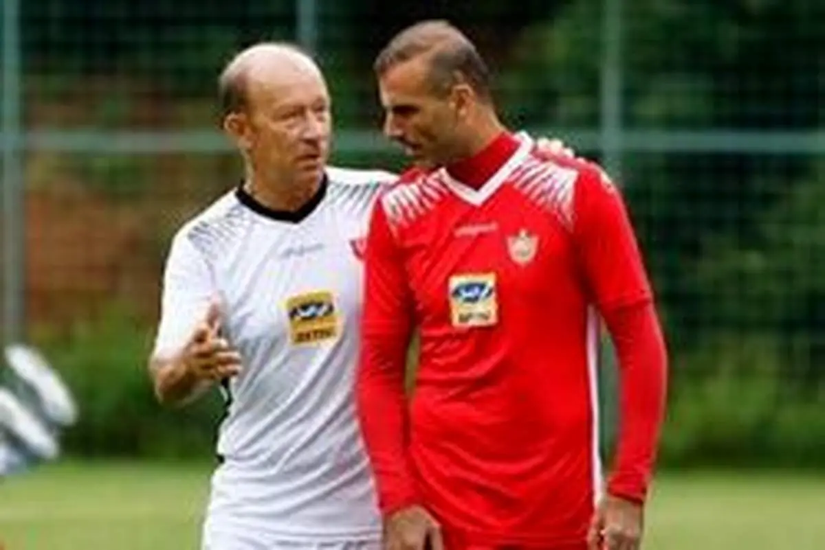 دلخوری کالدرون از حرکت عجیب چند بازیکن