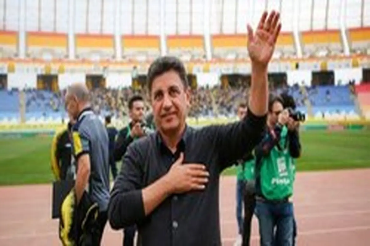 قلعه‌نویی؛ مرد همیشه معترض فوتبال ایران!