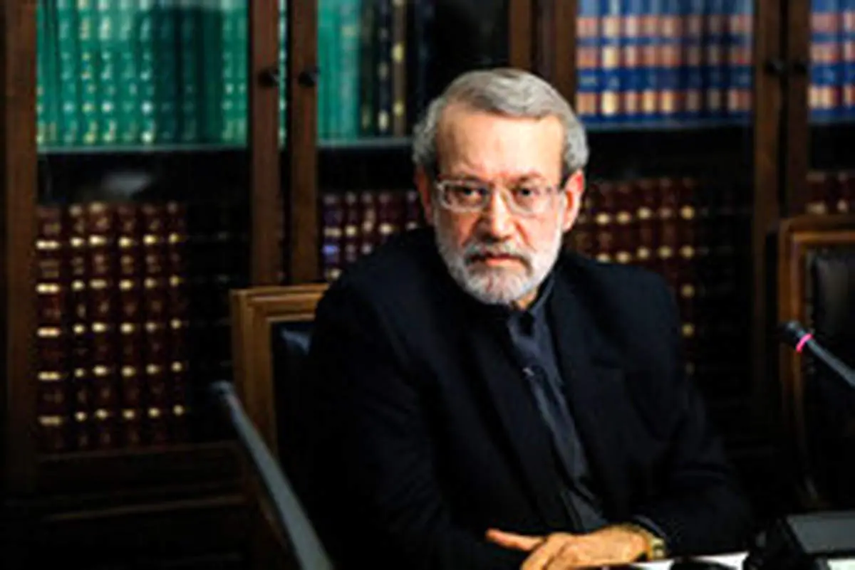 لاریجانی خواستار اجرای کامل قانون ایثارگران شد