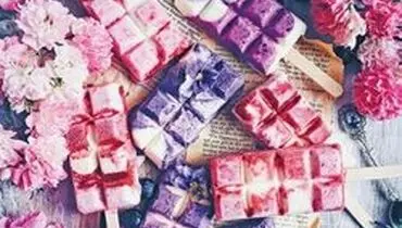 اسموتی یخی نارگیلی و مخلوط توت