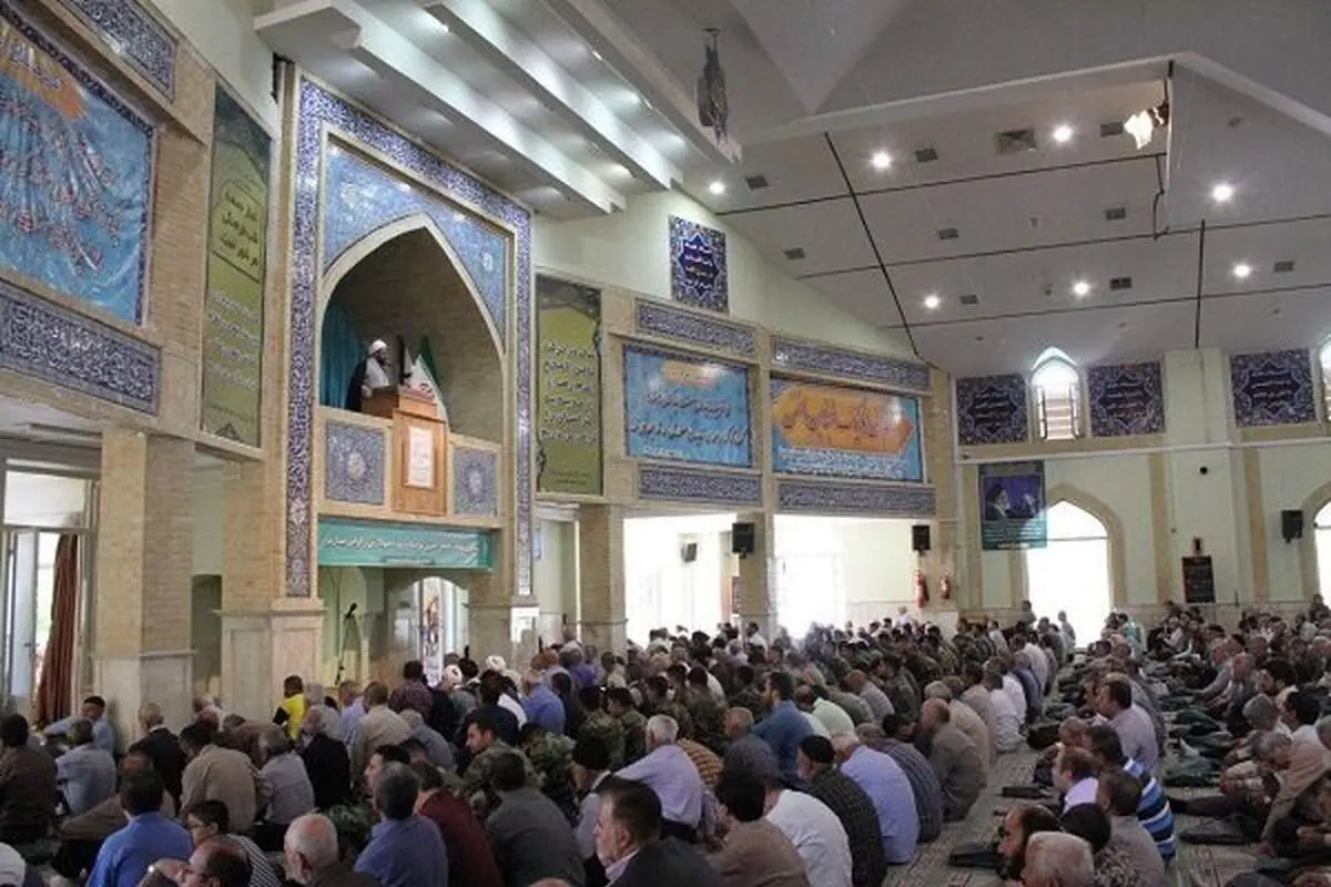 توسعه کشور در گرو اعتماد به جوانان است