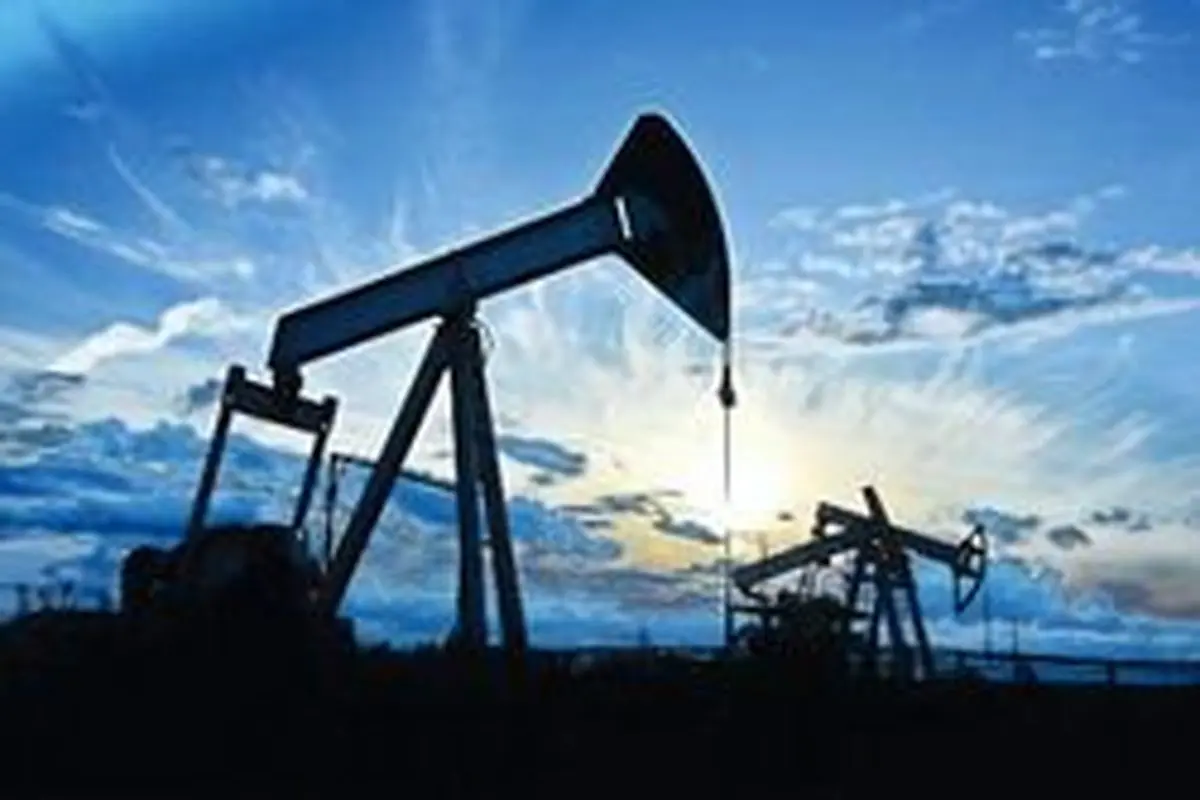 آمریکا در بازار جهانی نفت کم آورد