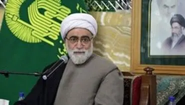 تولیت آستان قدس: یک موی کوخ‌نشینان را به همه کاخ‌نشینان ترجیح می‌دهم