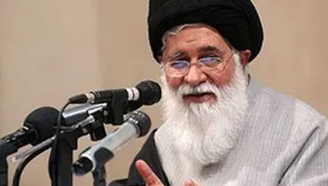 امام جمعه مشهد: دشمنی استکبار به‌خاطر فناوری هسته‌ای نیست؛ اصل انقلاب را هدف گرفته‌اند