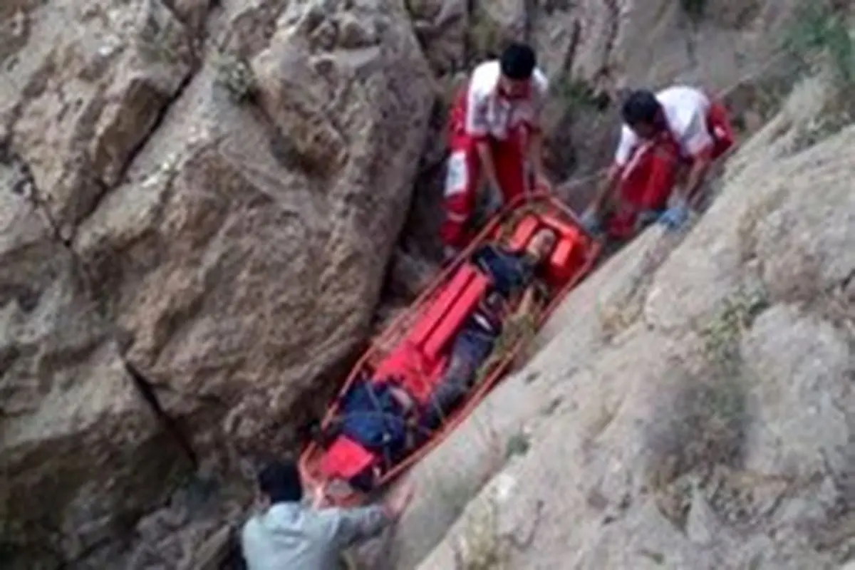 جسد کوهنورد زن مفقود شده در قله دماوند پیدا شد