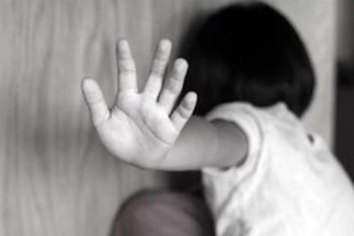 کودک آزاری در اسلامشهر توسط نامادری معتاد